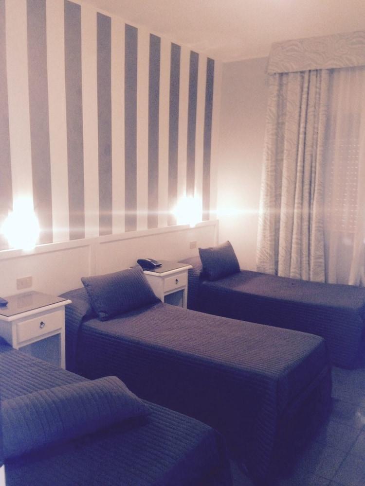 מילאנו Hotel Marte מראה חיצוני תמונה