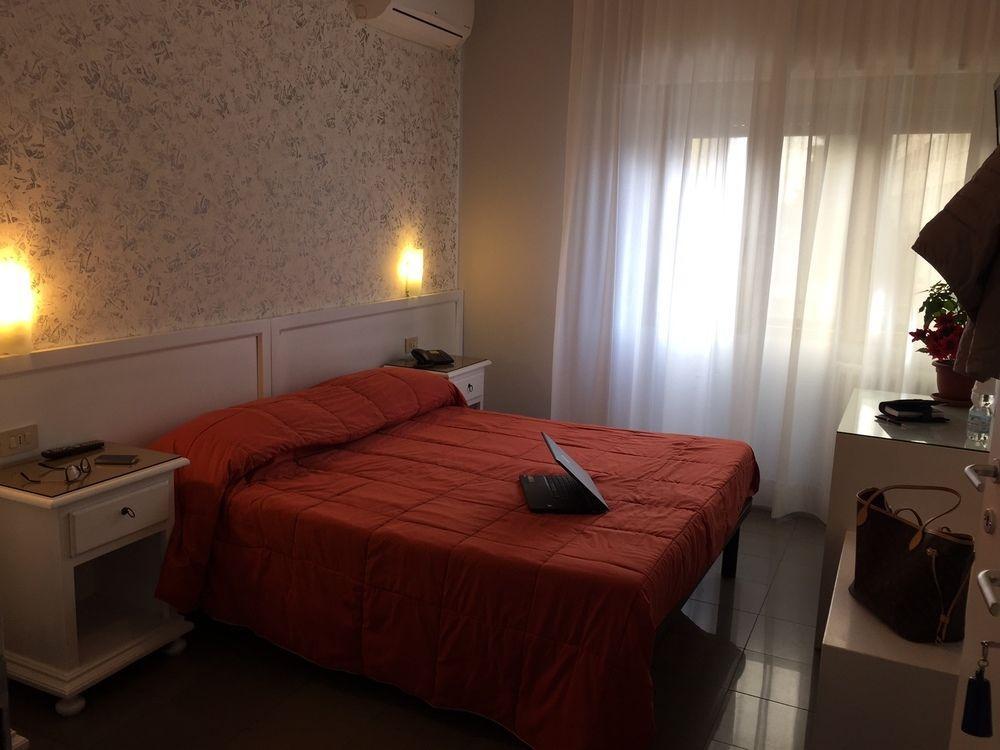 מילאנו Hotel Marte מראה חיצוני תמונה